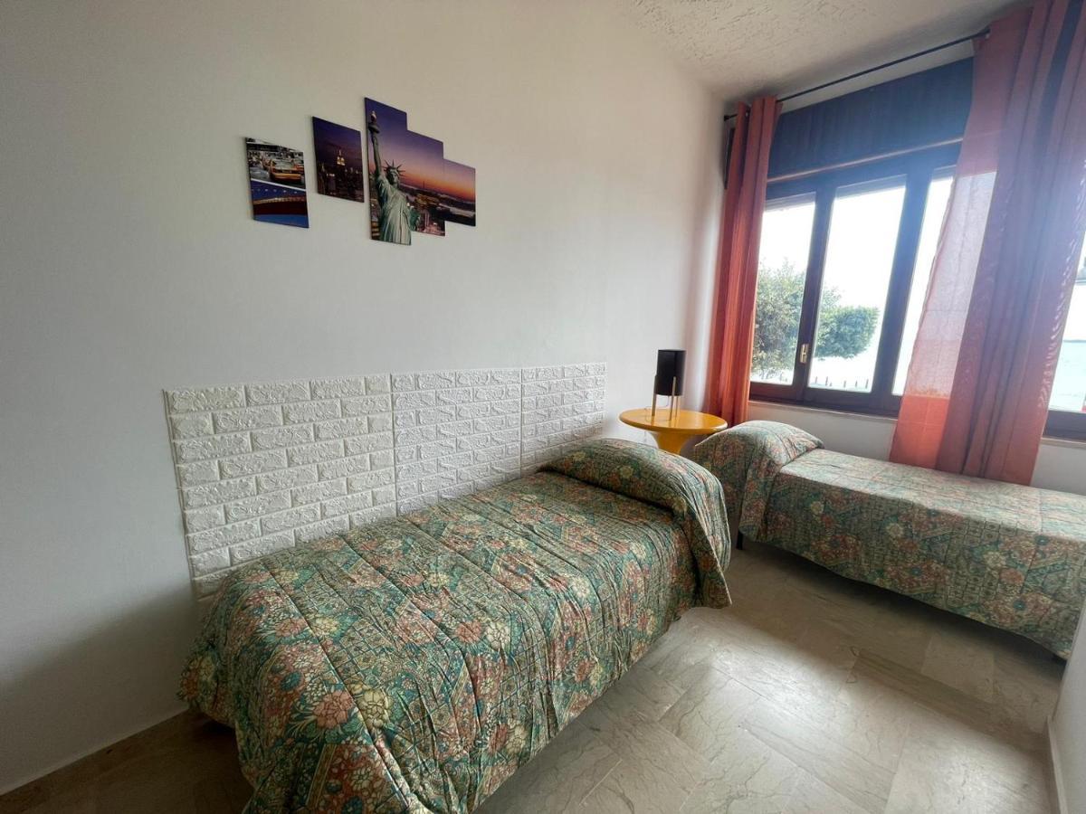 La Finestra Sul Mare B&B Crotone Exteriér fotografie