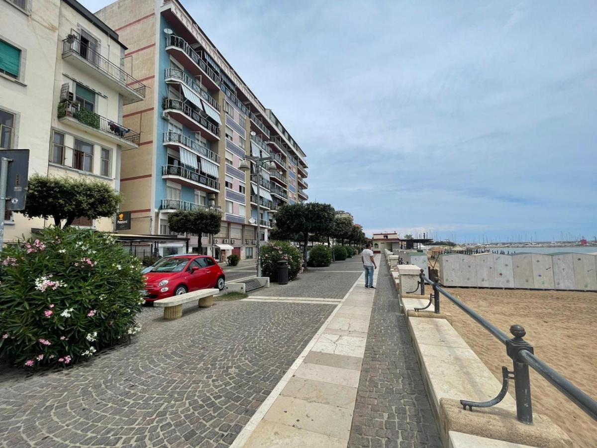 La Finestra Sul Mare B&B Crotone Exteriér fotografie