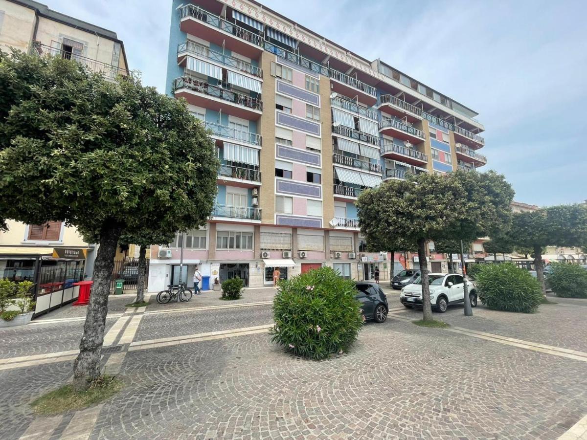 La Finestra Sul Mare B&B Crotone Exteriér fotografie